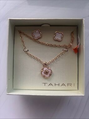 Tahari Rose Gold and White Clover Pendant Necklace with Matching Studs